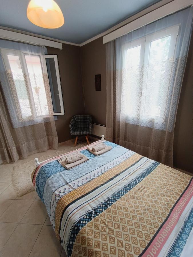 LefkádaPenelope'S Street Old Houseアパートメント エクステリア 写真